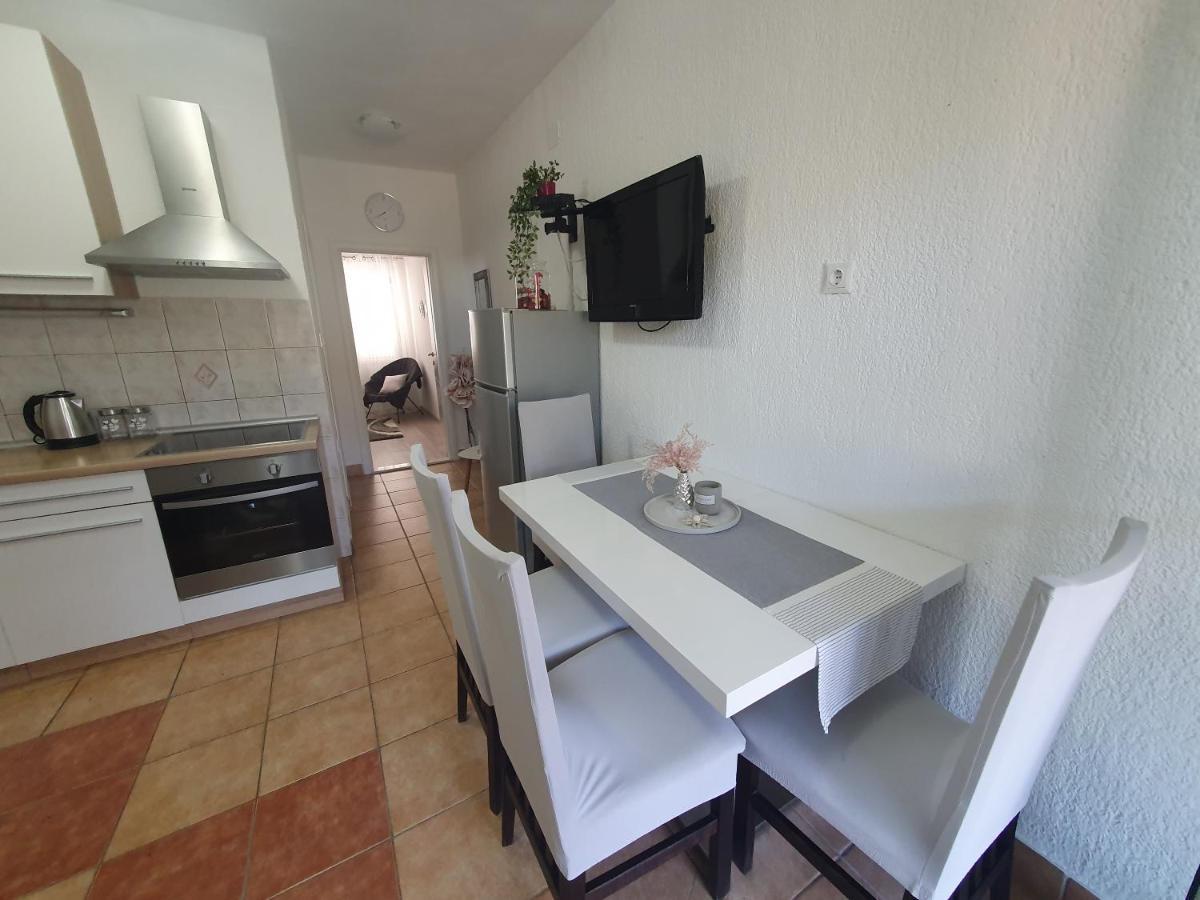 Apartman Mare Šibenik Exteriör bild