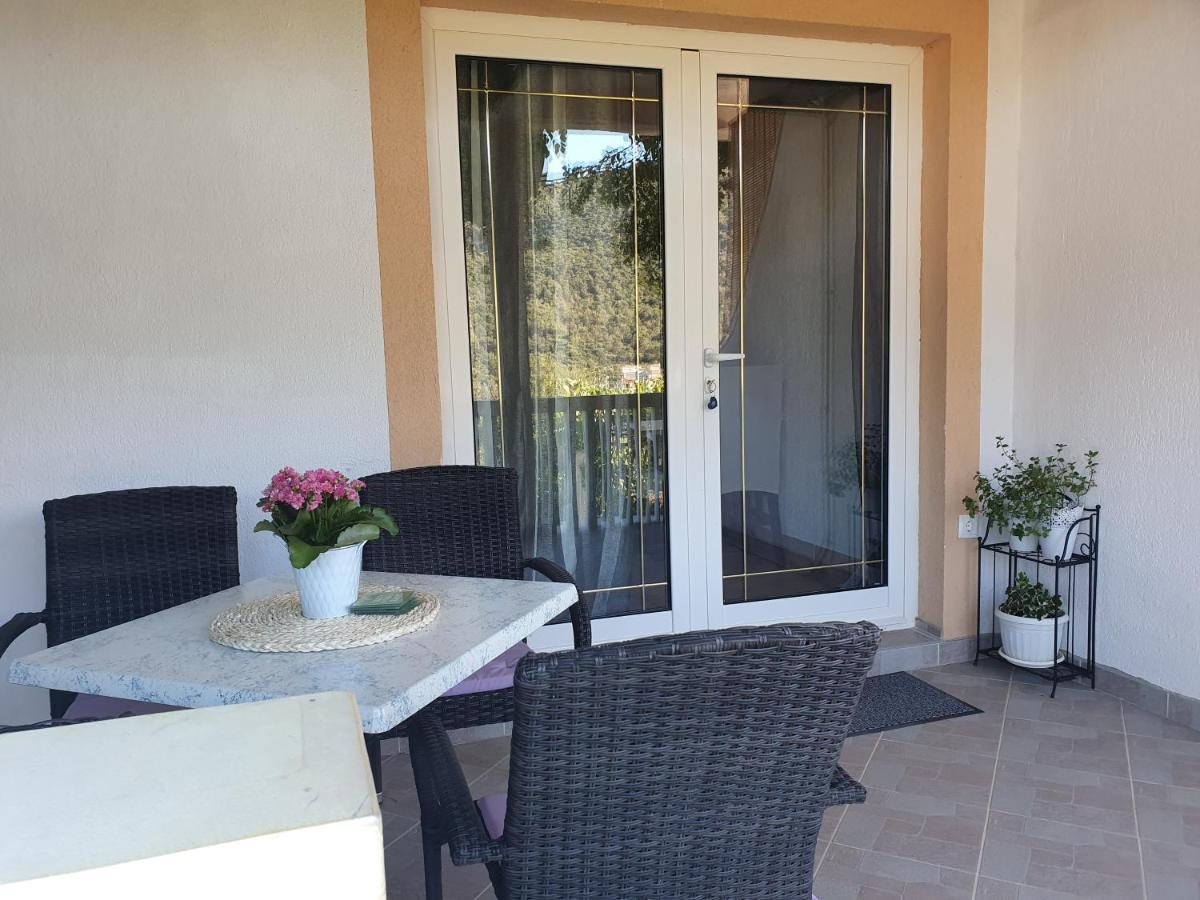 Apartman Mare Šibenik Exteriör bild